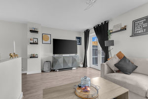 Photo 14- click for photo gallery